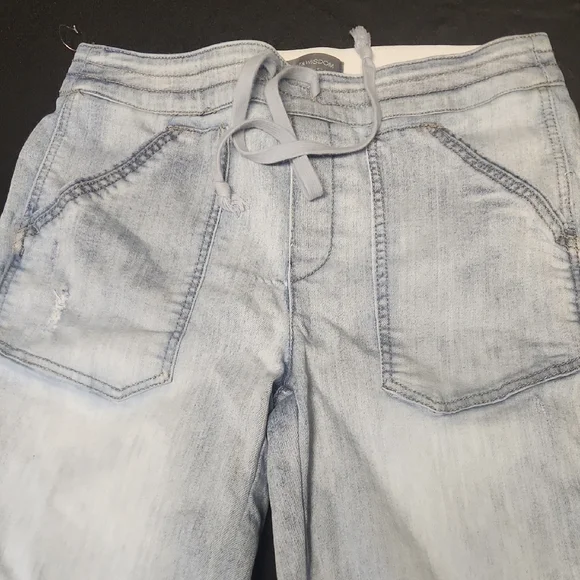 Wit & Wisdom Light Blue Distressed Jeans - Picture 3 of 7